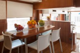 My way   Motoryacht 23M Interior 6