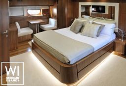 My way   Motoryacht 23M Interior 4