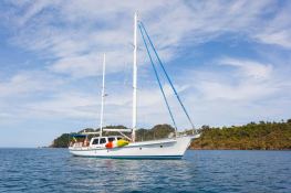 Jubilaeum   Ketch  23M Exterior 3