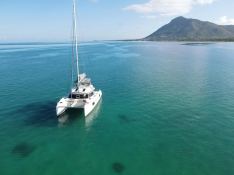 Sea Spirit II  Nautitech Catamaran Nautitech 46 Fly Exterior 1