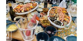 GARDEN GLOBE  Hanse Yachts Hanse 588 Interior 23