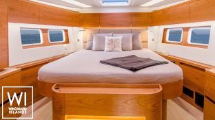 GARDEN GLOBE  Hanse Yachts Hanse 588 Interior 12