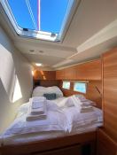 GARDEN GLOBE  Hanse Yachts Hanse 588 Interior 13