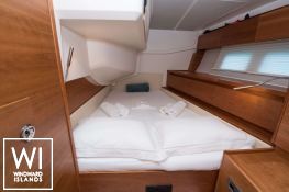 GARDEN GLOBE  Hanse Yachts Hanse 588 Interior 11