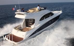 Antares 42 Beneteau Exterior 1