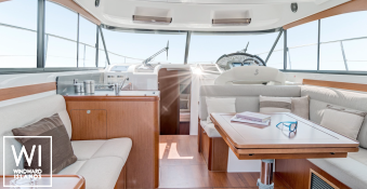 Antares 42 Beneteau Interior 2