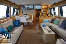 JPS  Ferretti Yacht 800 Interior 11