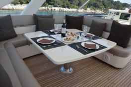 JPS  Ferretti Yacht 800 Interior 12