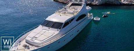 ESTIA YI  Ferretti Yacht 880 Exterior 2