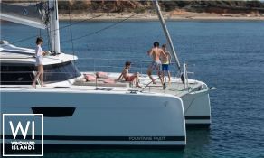 Saona 47 Fountaine Pajot Exterior 3