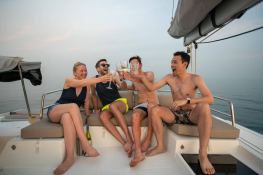 Dakota  Fountaine Pajot Saona 47 Interior 5