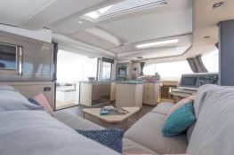 Dakota  Fountaine Pajot Saona 47 Interior 6