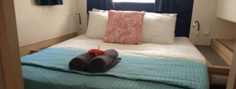 Tranquilo  Fountaine Pajot Saona 47 Interior 15