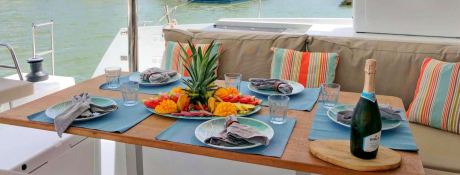 Tranquilo  Fountaine Pajot Saona 47 Exterior 4