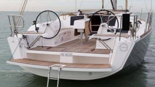 Dufour 38 Dufour Yachts Exterior 3