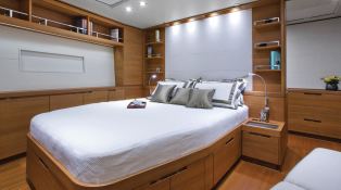 Aragon (ex Windfall) Southern Wind Sloop 94' Interior 0