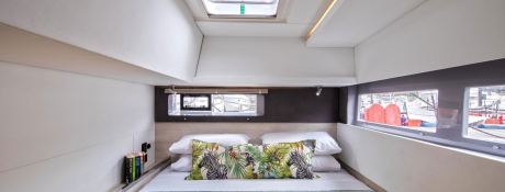 Leopard  45L Robertson & Caines Interior 2