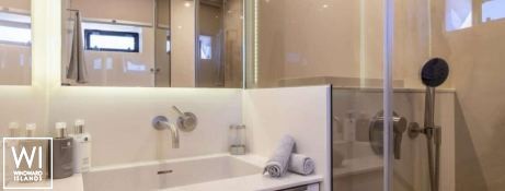 ORCA (ex CHRISTINA TOO) Sunreef Yachts Supreme 68 Interior 13