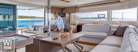 Ether   Lagoon Catamaran Lagoon 50 Interior 9