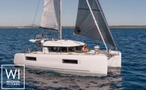 Lagoon 40 charter 