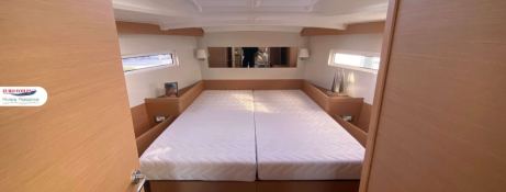 Sun Odyssey 440 Jeanneau Interior 1