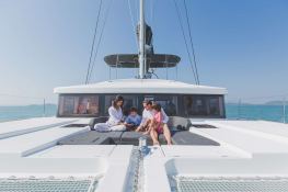 BLUE MOON  Lagoon Catamaran Lagoon 52 Exterior 5