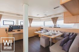 BLUE MOON  Lagoon Catamaran Lagoon 52 Interior 13