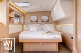 Summertime  Lagoon Catamaran Lagoon 52 Interior 1