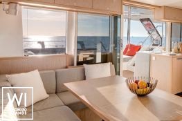 Summertime  Lagoon Catamaran Lagoon 52 Interior 1