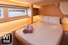 FLOW  Lagoon Catamaran Lagoon 52 Interior 17