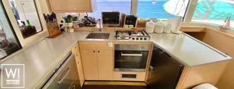 VENTANA AL MAR  Lagoon Catamaran Lagoon 52 Interior 11