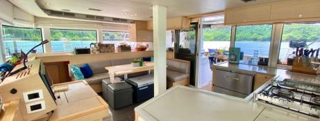 VENTANA AL MAR  Lagoon Catamaran Lagoon 52 Interior 12