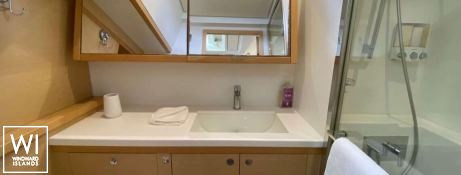 VENTANA AL MAR  Lagoon Catamaran Lagoon 52 Interior 14