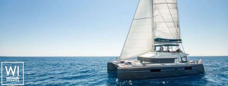 Lucky Clover  Lagoon Catamaran Lagoon 52 Exterior 2