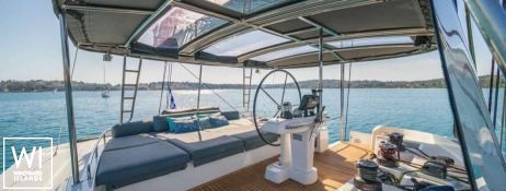 Lucky Clover  Lagoon Catamaran Lagoon 52 Exterior 8