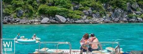 ISLAND HOPPIN'  Lagoon Catamaran Lagoon 52 Exterior 16