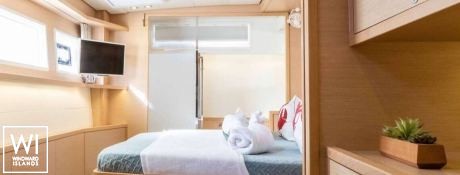 FELIX  Lagoon Catamaran Lagoon 52 Interior 1