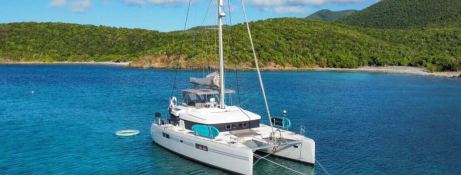 SHANGRI LA   Lagoon Catamaran Lagoon 52 Exterior 2