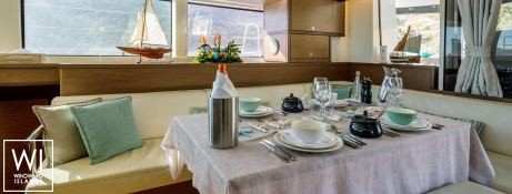 Elvira 52  Lagoon Catamaran Lagoon 52 Interior 11