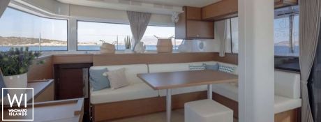 ONEIDA  Lagoon Catamaran Lagoon 52 Interior 10
