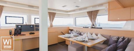 BLUE MOON  Lagoon Catamaran Lagoon 52 Interior 12