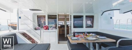 BLUE MOON  Lagoon Catamaran Lagoon 52 Exterior 4
