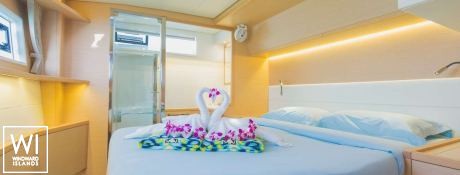 BLUE MOON  Lagoon Catamaran Lagoon 52 Interior 14