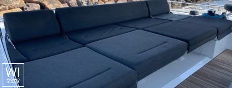 GOA 10  Lagoon Catamaran Lagoon 52 Exterior 12