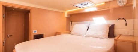 FLOW  Lagoon Catamaran Lagoon 52 Interior 25