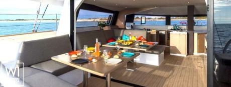 L'octant  Neel Trimarans Neel 51 Exterior 6