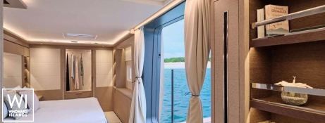 Frenchwest  Lagoon Catamaran Power 78 Interior 14