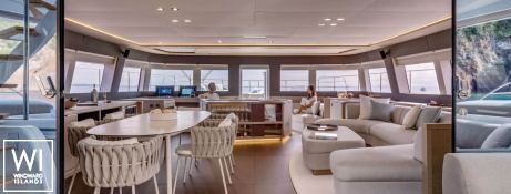 SIETE MARES  Lagoon Catamaran Power 78 Interior 1