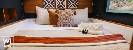 Aquanimity  Dufour Yachts Dufour 48 Interior 18