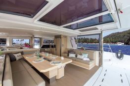 Bali 5.4 Catana Catamaran Interior 7